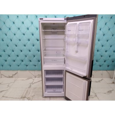 Холодильник бу Ariston HF5180S фото 2