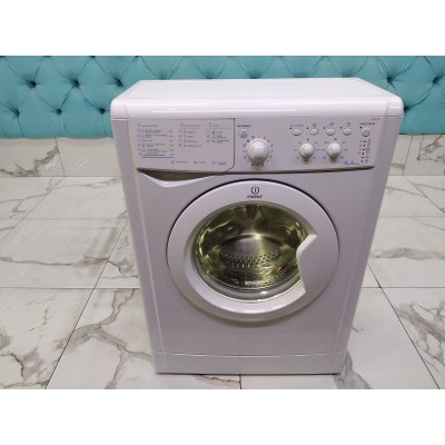 Стиральная машина бу Indesit IWUC 4105