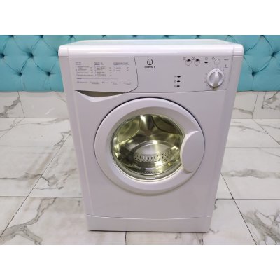 Стиральная машина бу Indesit WIU 81