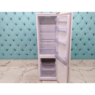 Холодильник бу Beko CS33100