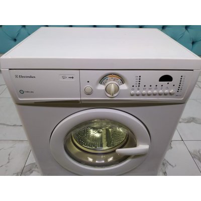 Стиральная машина бу Electrolux EWS 1030