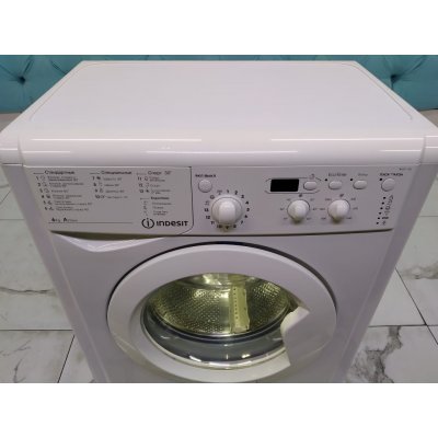 Стиральная машина бу Indesit IWSC 6105