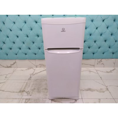 Холодильник бу Indesit T14R024