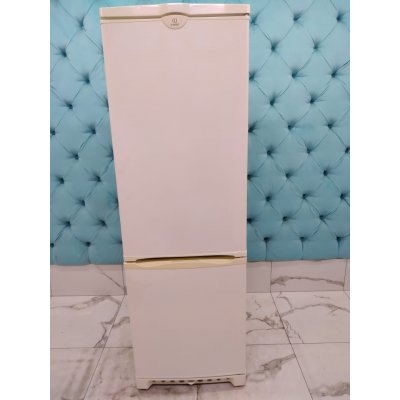 Холодильник бу Indesit CA1375S.012