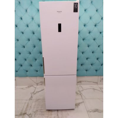 Холодильник бу Indesit HFP5200W