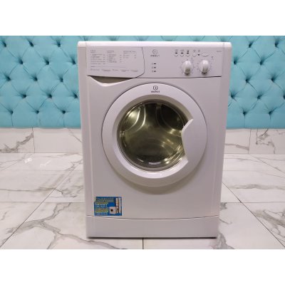 Стиральная машина бу Indesit фото 1