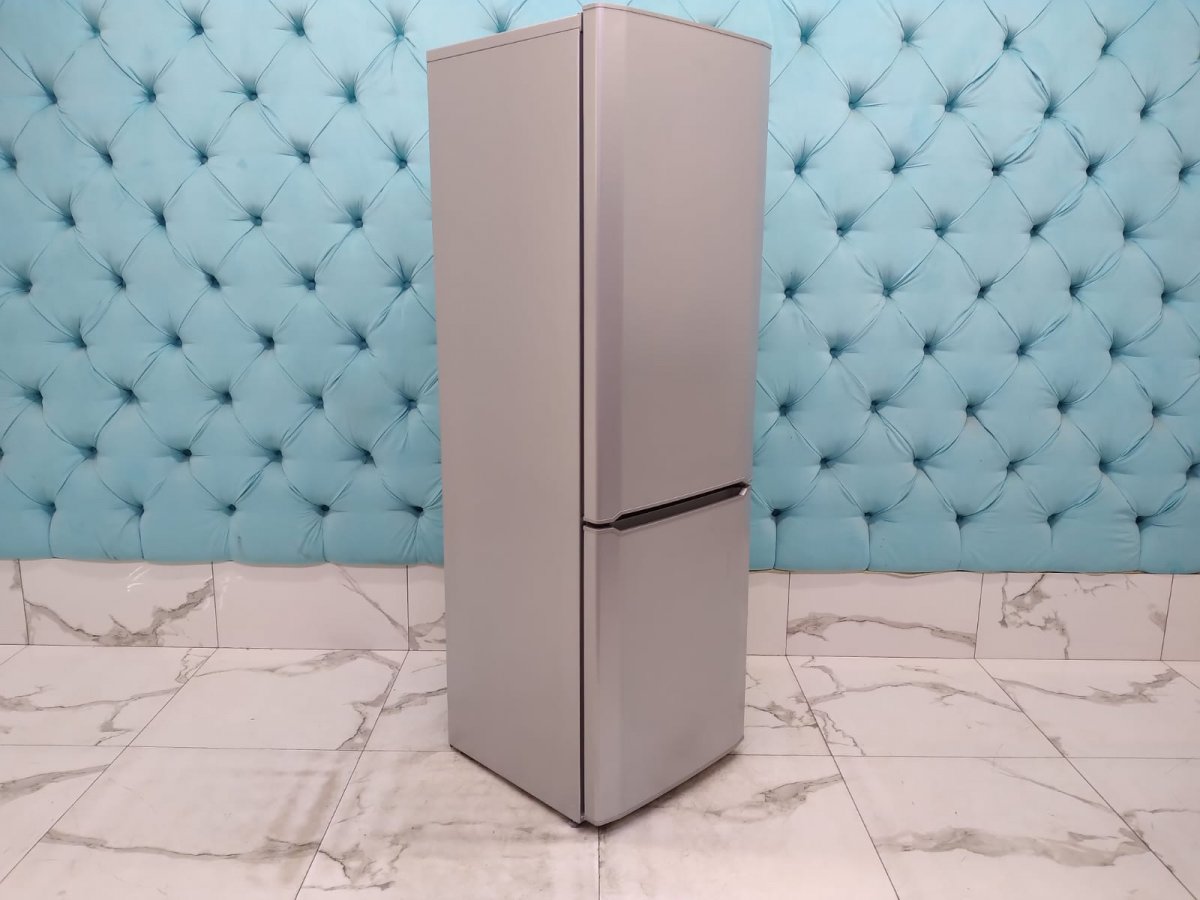 Холодильник бу Beko CSMV528021S