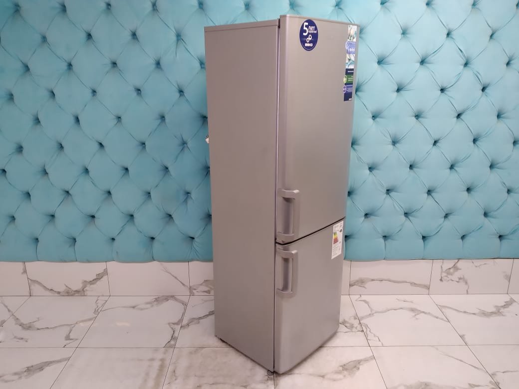 Холодильник бу Beko CN332120S