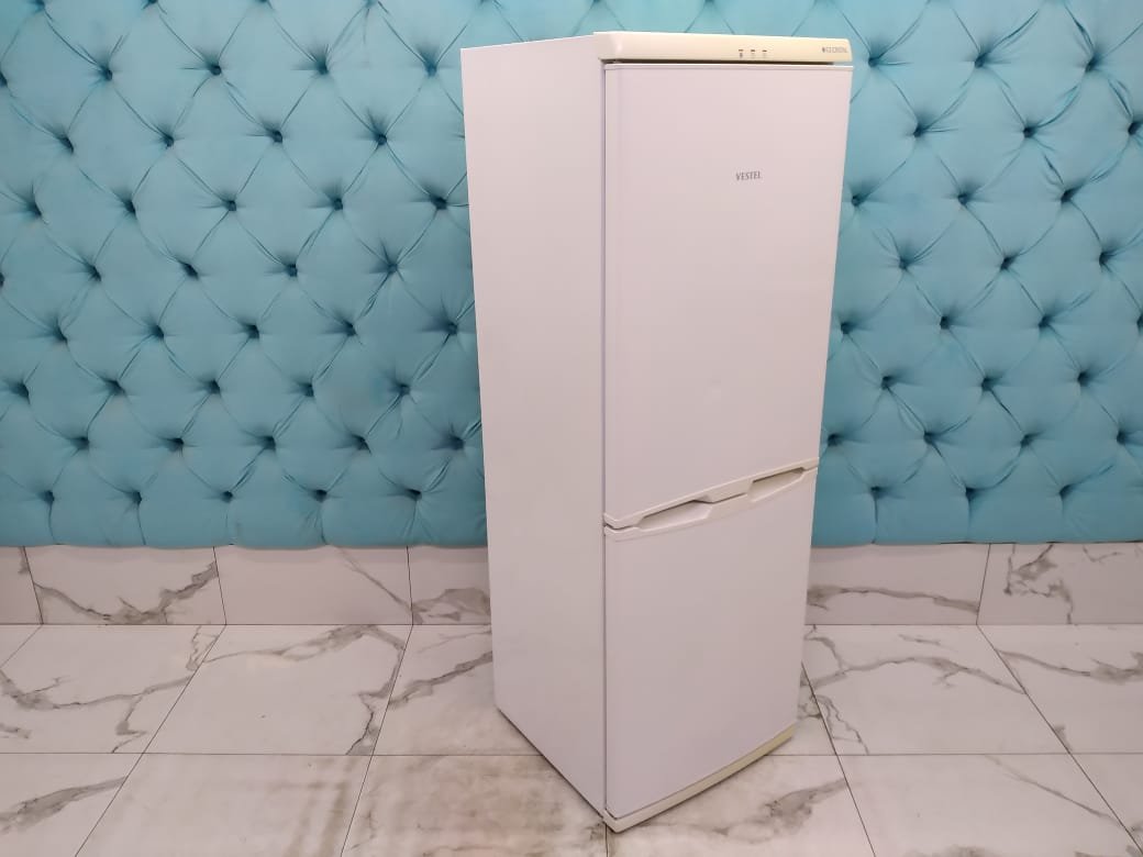 Холодильник бу Vestel DWR330