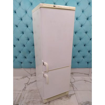 Холодильник бу Electrolux ER8407B