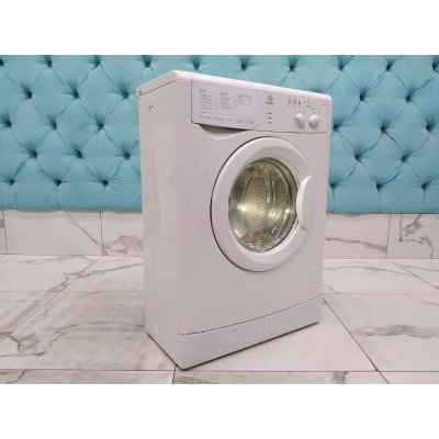 Стиральная машина бу Indesit WIUN 103