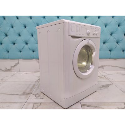 Стиральная машина бу Indesit IWDC6105
