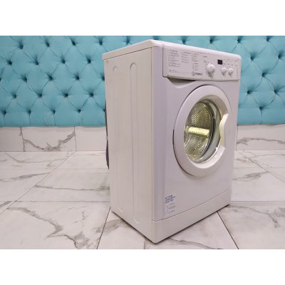 Стиральная машина бу Indesit IWSD 51051