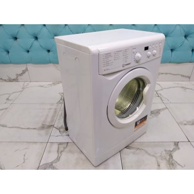Стиральная машина бу Indesit IWSC 6105