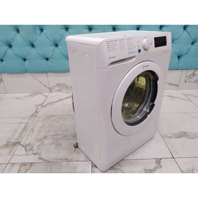 Стиральная машина бу Indesit BWUE51051