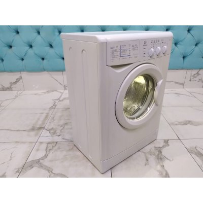 Стиральная машина бу Indesit WISL 103