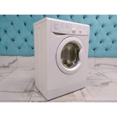 Стиральная машина бу Indesit IWSB 5085