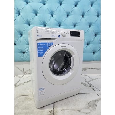 Стиральная машина Indesit BWSE 61051