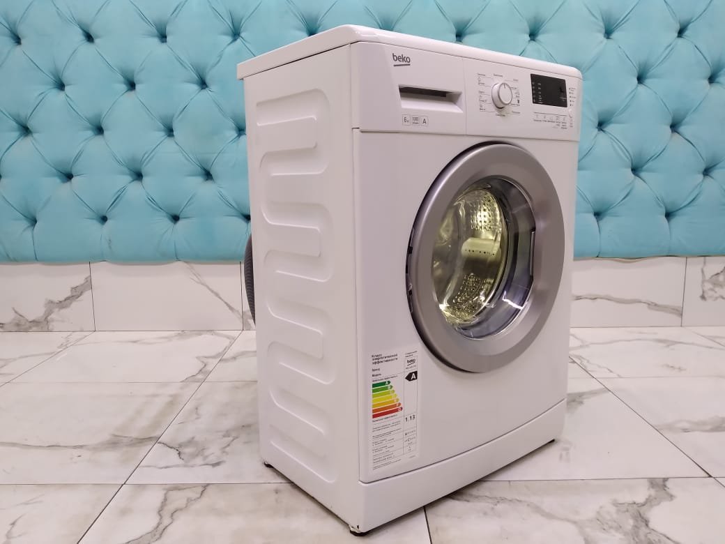 Стиральная машина бу Beko WKB 61031 PTYA