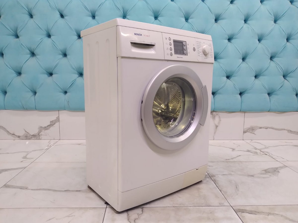 Стиральная машина бу Bosh WLX 204601OE