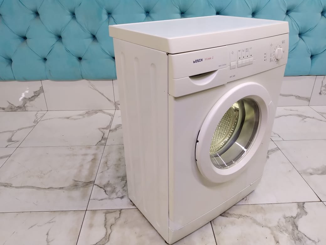Стиральная машина бу Bosh WFC1600