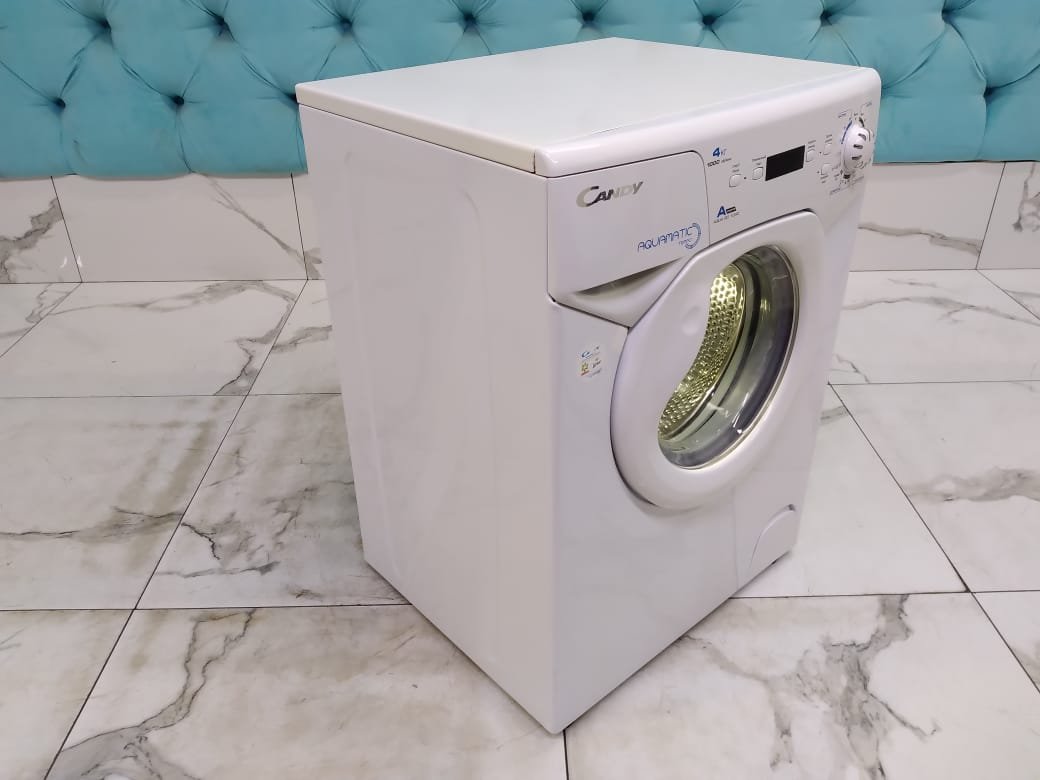 Стиральная машина бу Candy AQUA2D1040
