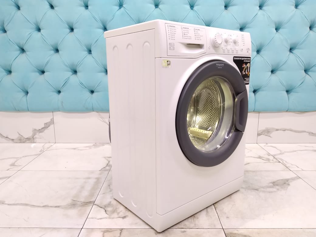 Стиральная машина бу Ariston VMSL501