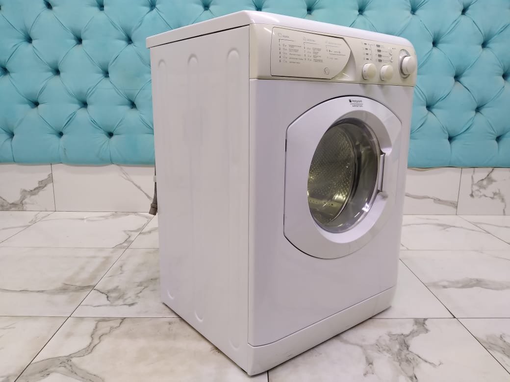 Стиральная машина бу Ariston
