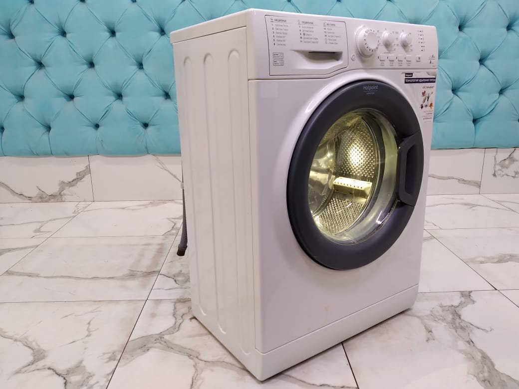 Стиральная машина бу Ariston VMSL 601