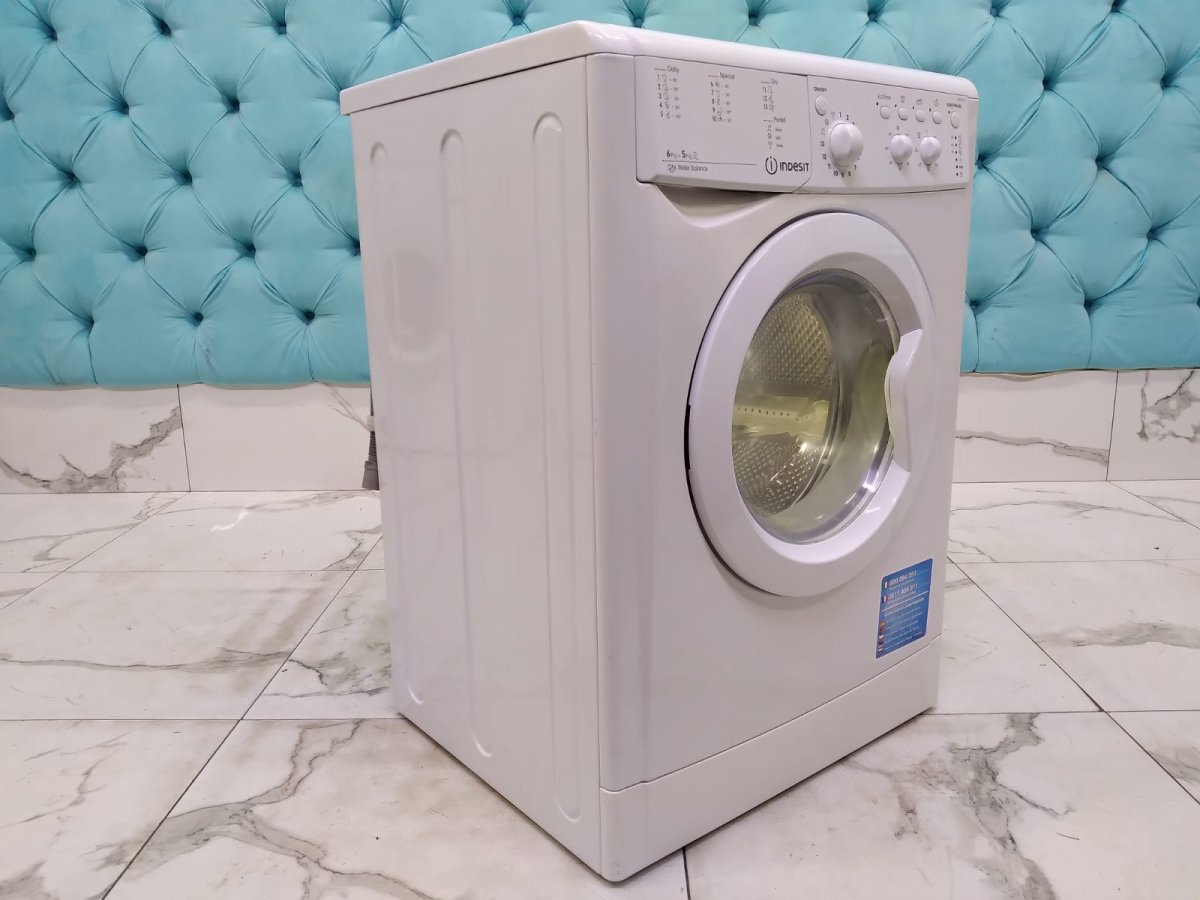 Стиральная машина бу Indesit IWDC 6105