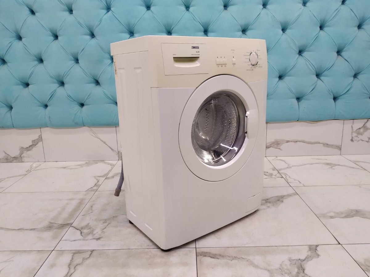 Стиральная машина бу Zanussi ZWS 181